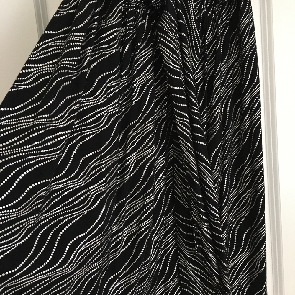 EXPRESS black and silver dress - Picture 3 of 7